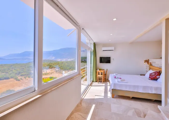 Mojo Sunset Boutique