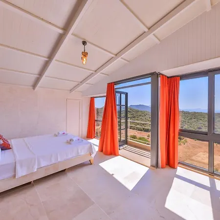 Mojo Sunset Boutique מלון 5*