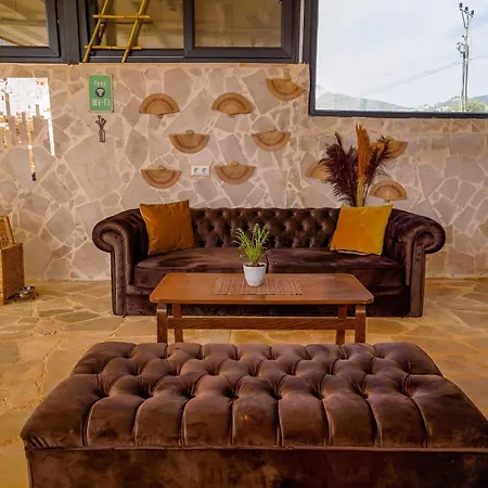 Mojo Sunset Boutique كاس