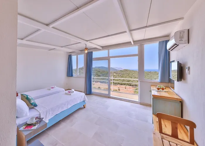 Mojo Sunset Boutique Hotel