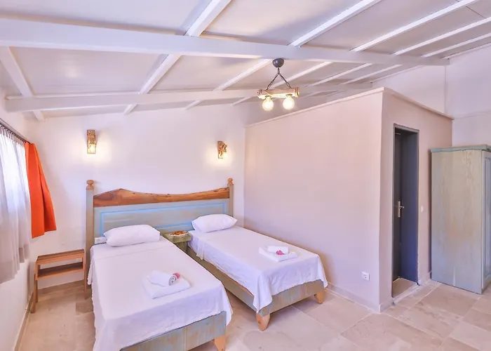 Mojo Sunset Boutique 5*