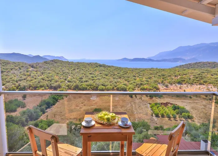 Mojo Sunset Boutique Kas