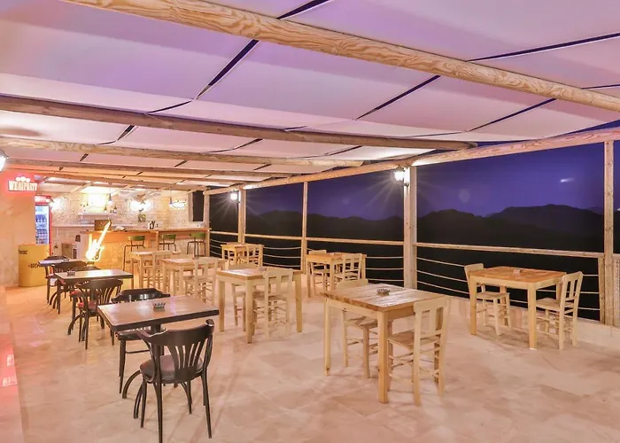 Hotel Mojo Sunset Boutique 5*