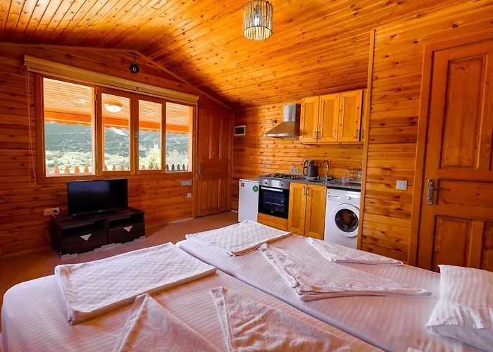 Mojo Sunset Boutique Hotel