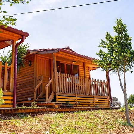 Отель Mojo Sunset Boutique 5*