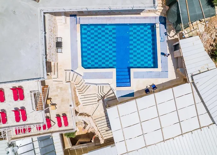 Mojo Sunset Boutique Hotel