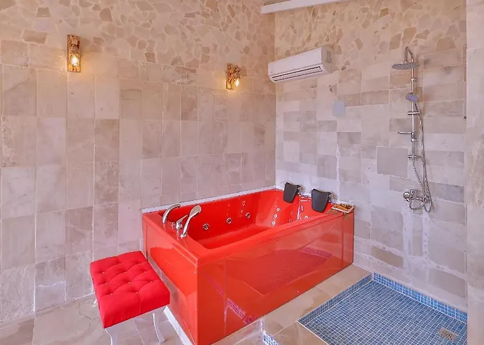 Mojo Sunset Boutique