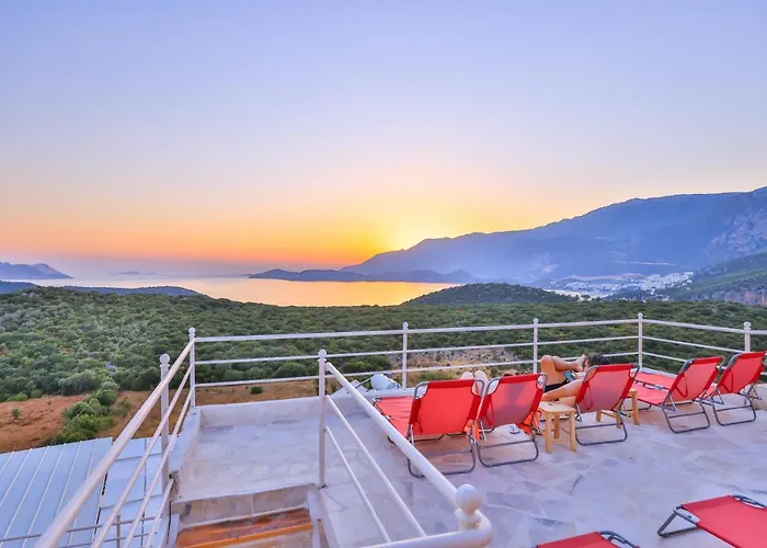 Mojo Sunset Boutique Hotel