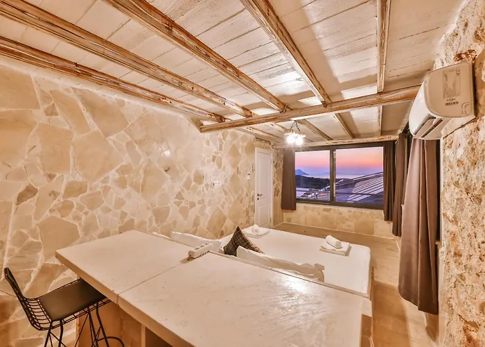 Mojo Sunset Boutique Hotel Kaş