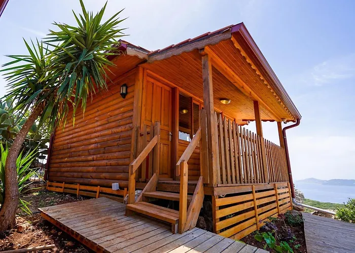 Mojo Sunset Boutique Hotel